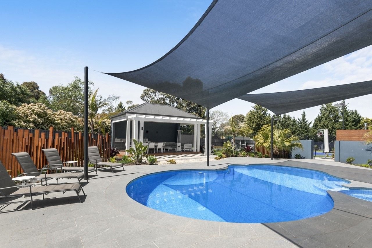 Midnight Bluestone Pool Copers Midnight Bluestone Pool Copers